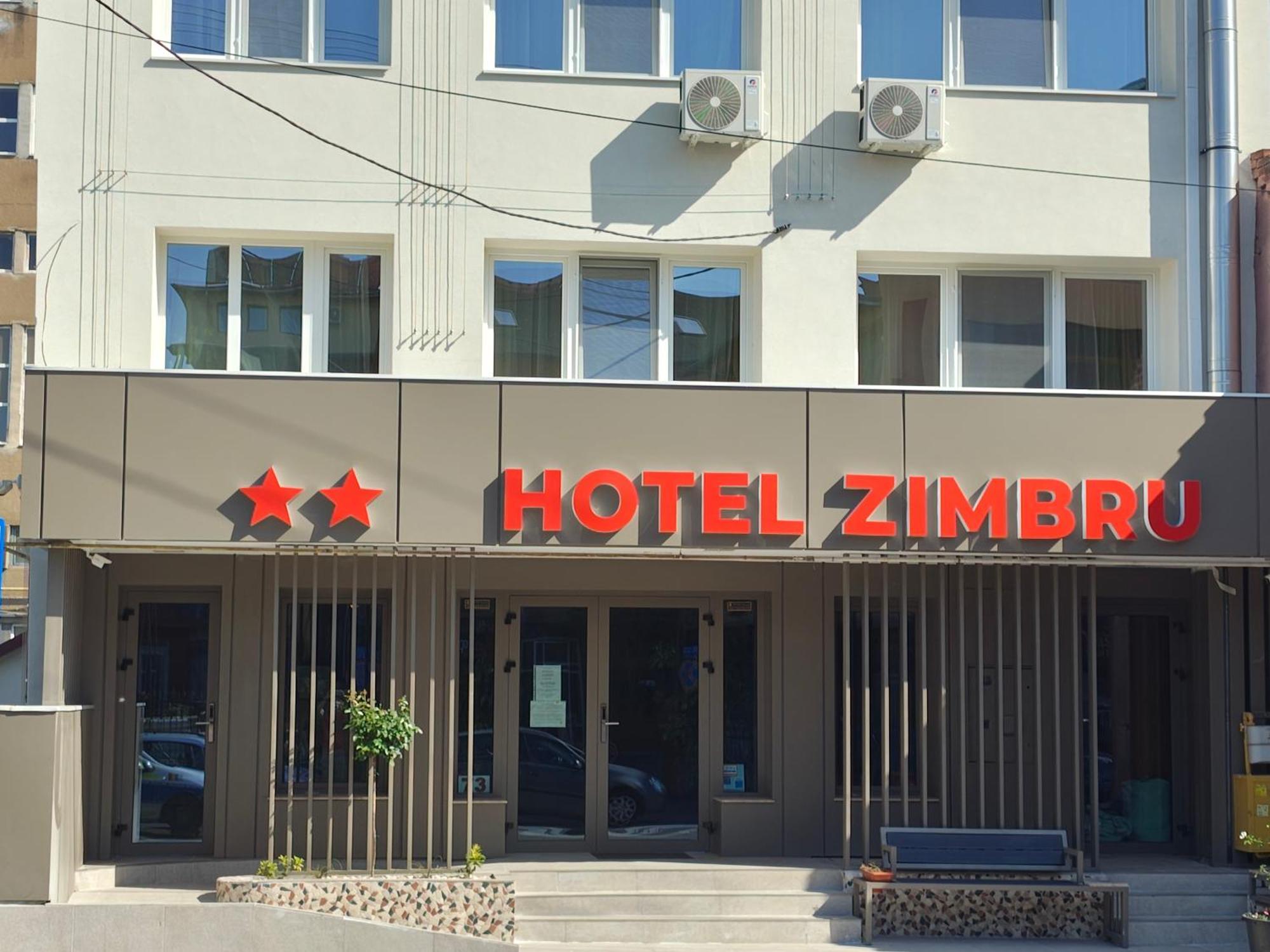Hotel Zimbru Cluj-Napoca Extérieur photo
