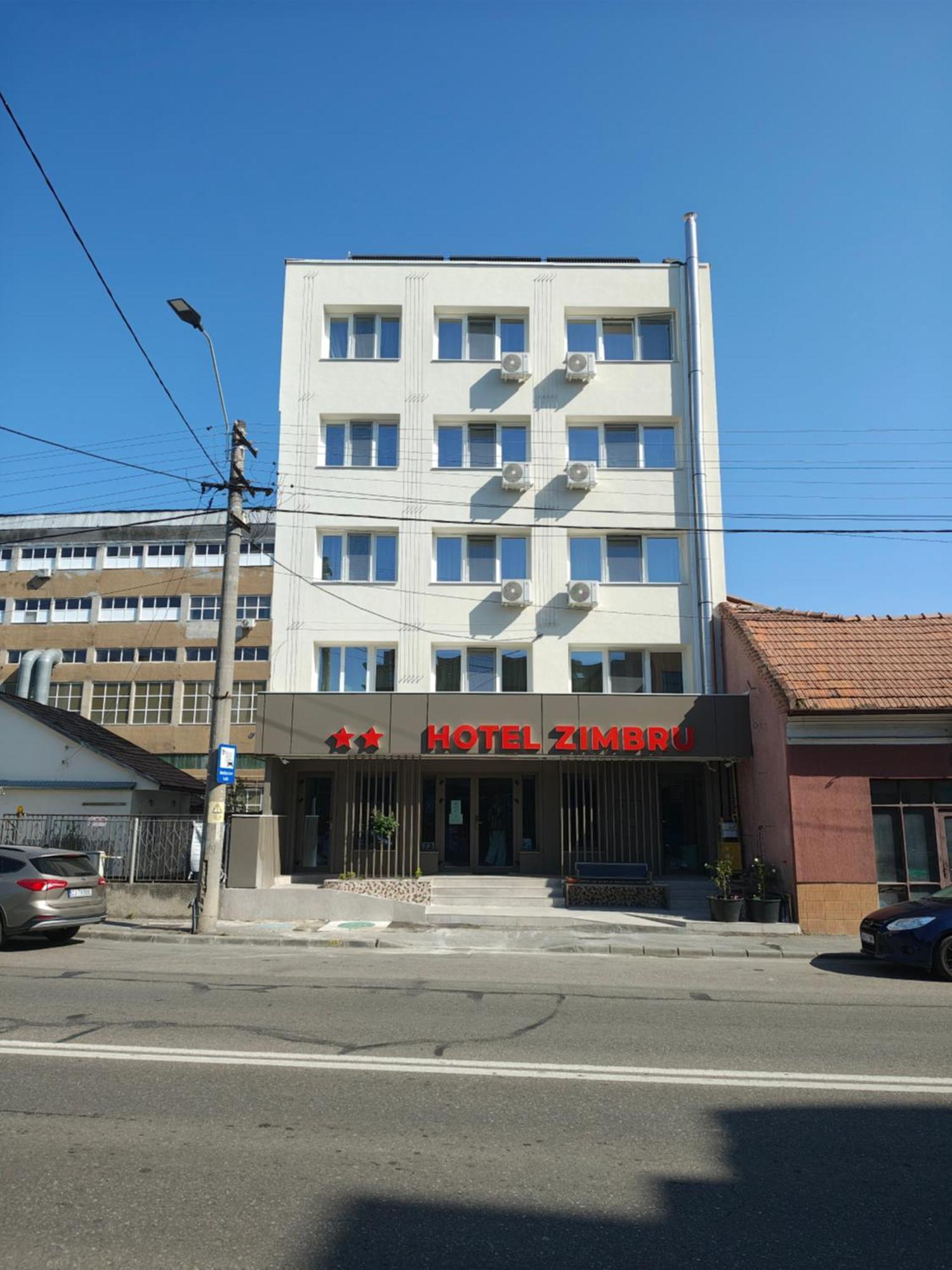 Hotel Zimbru Cluj-Napoca Extérieur photo